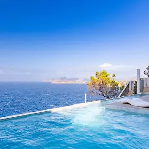 https://vip-seafront-villa.allmallorcahotels.com